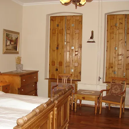 Bed & Breakfast Sarokhaz Vendeghaz *